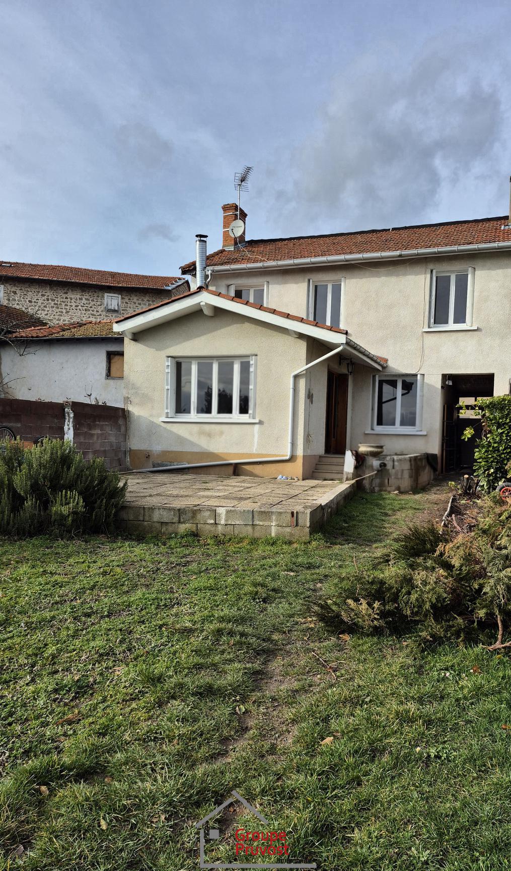 gedeon-photo-0d05d7a7d383acc84716c022bdead8b2 Maison 121m²