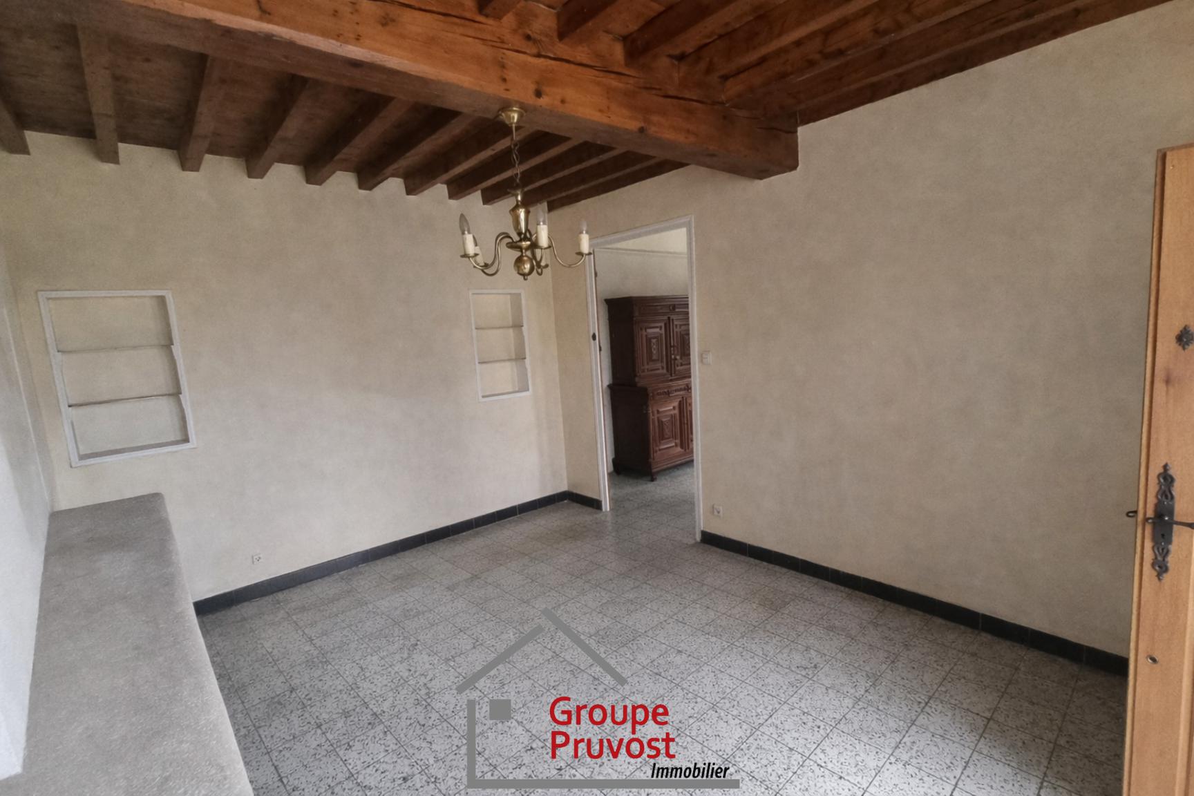 gedeon-photo-0d8ca60b435a6f7d2a61723035d49a91 Maison de village avec terrain