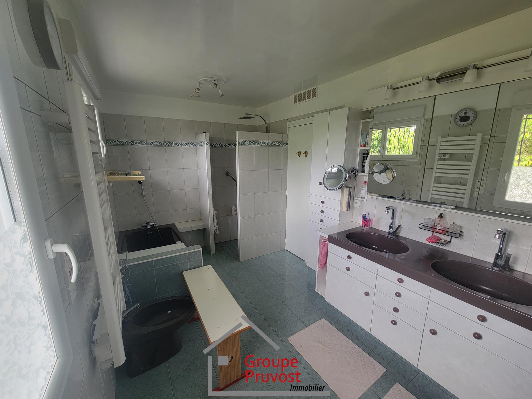 gedeon-photo-4c15374d6dbcac99d642f4e7d14fefa2 Vente Maison 150 m² à Saint-Vincent-de-Boisset 350 000 €