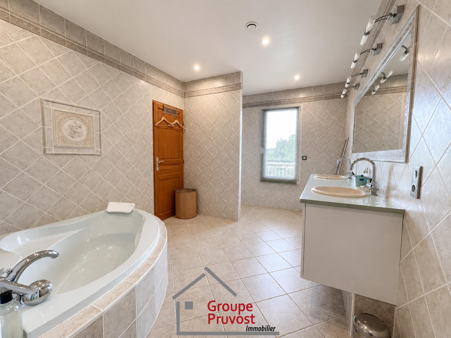 gedeon-photo-6e0f673eac1f790219316b719db599a6 Très belle villa de plain pied
