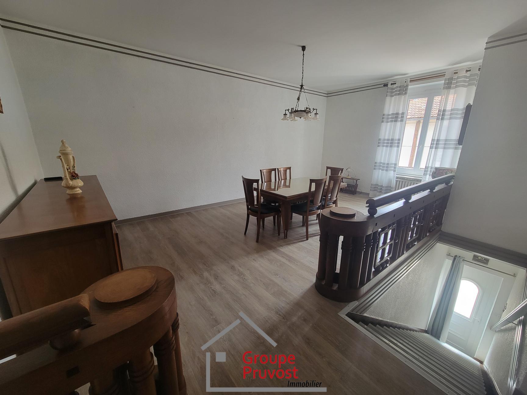 gedeon-photo-8fa6778dc7e12bb44a71fc396a5e01fb Vente Maison de ville 90 m² à Le Coteau 130 000 €