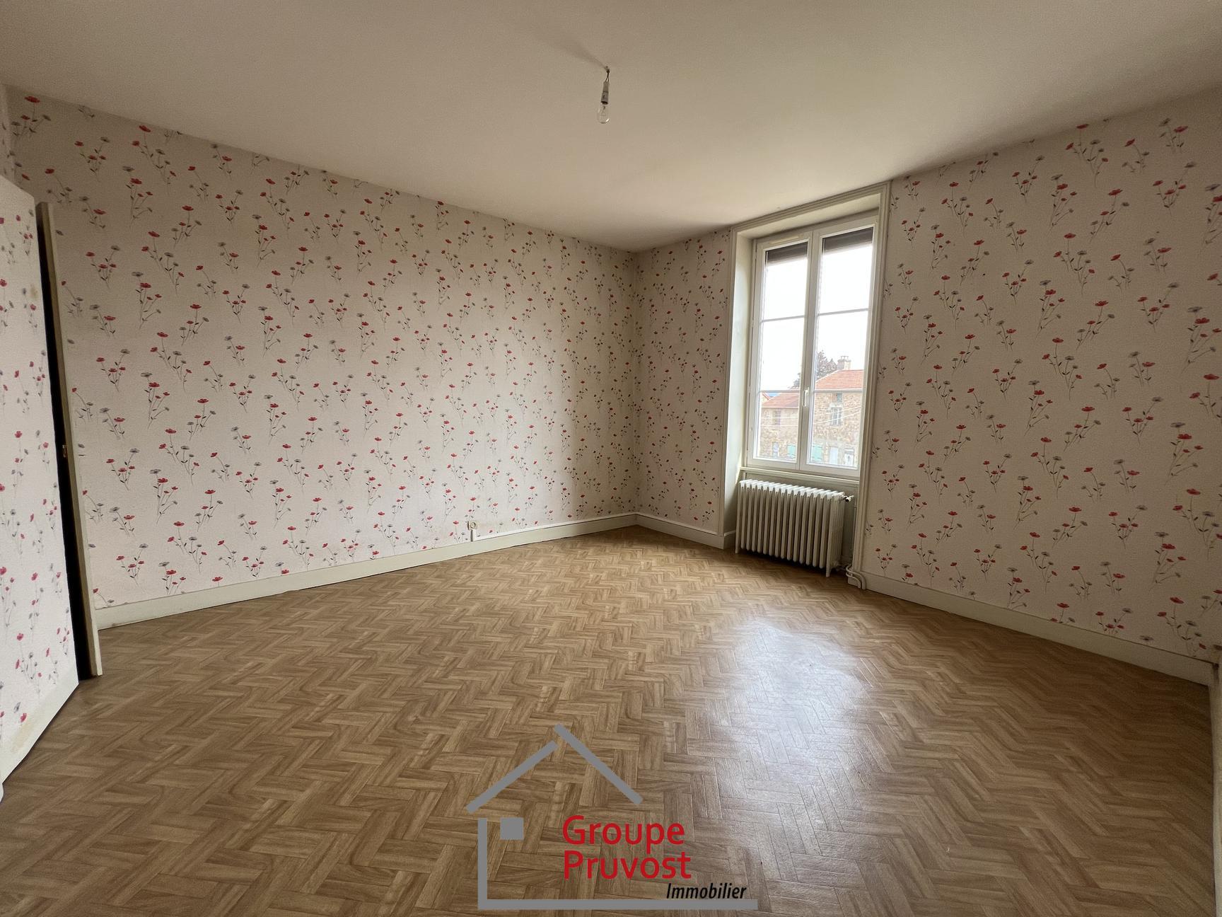 gedeon-photo-a0d25ea9dd94698c0be7233f29b5708e Maison de village avec jardin