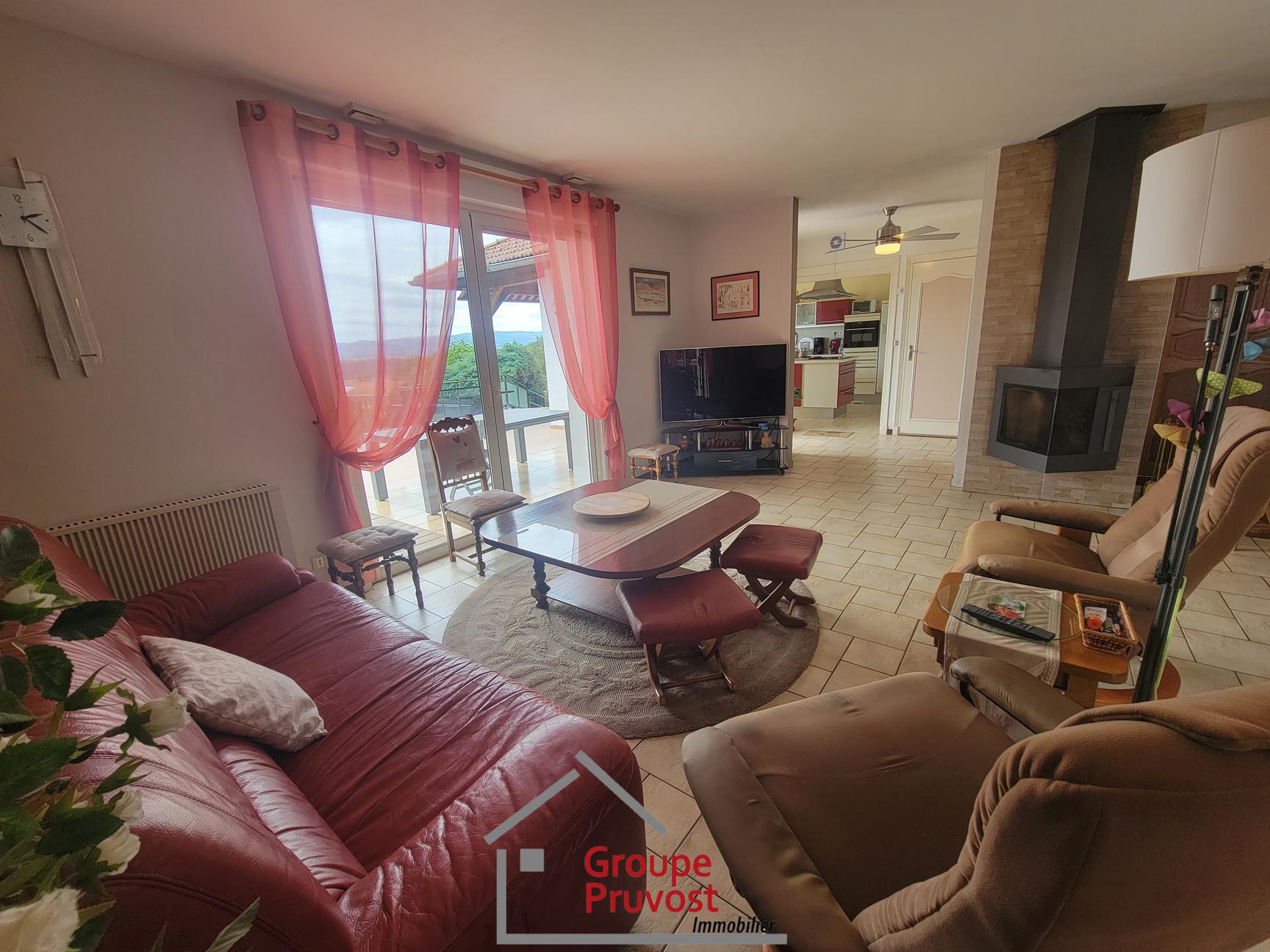 gedeon-photo-b740cce6ba8cc8e0eb0962e4e97ba6ef Vente Maison 150 m² à Saint-Vincent-de-Boisset 350 000 €