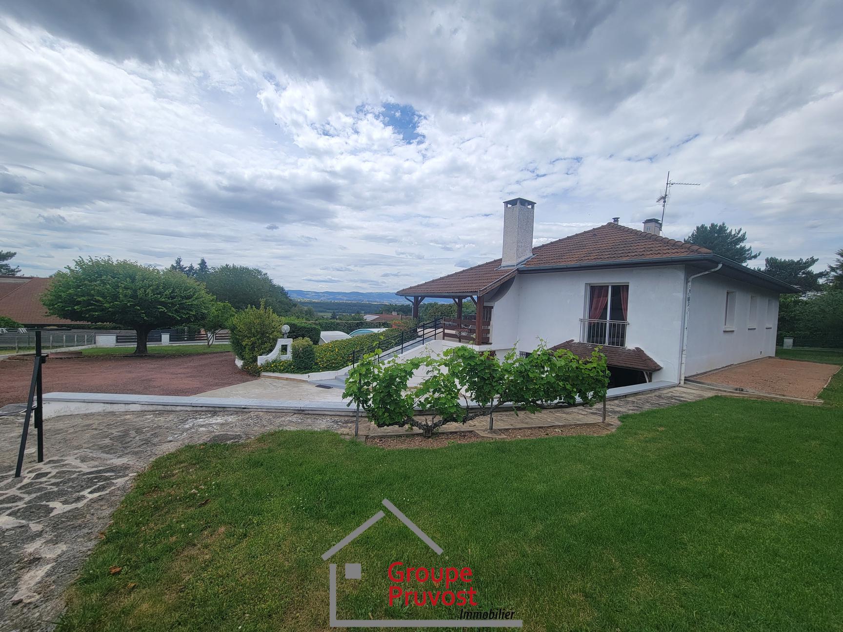gedeon-photo-de7f601e8e5c8e76d96ee6ee99f4044d Vente Maison 150 m² à Saint-Vincent-de-Boisset 350 000 €