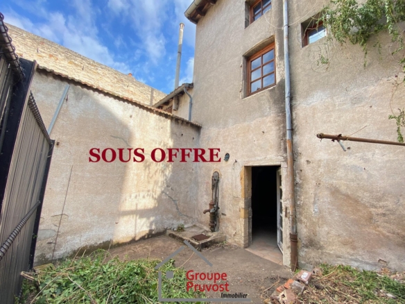 Vente Maison 94 m² à Cluny 130 000 €