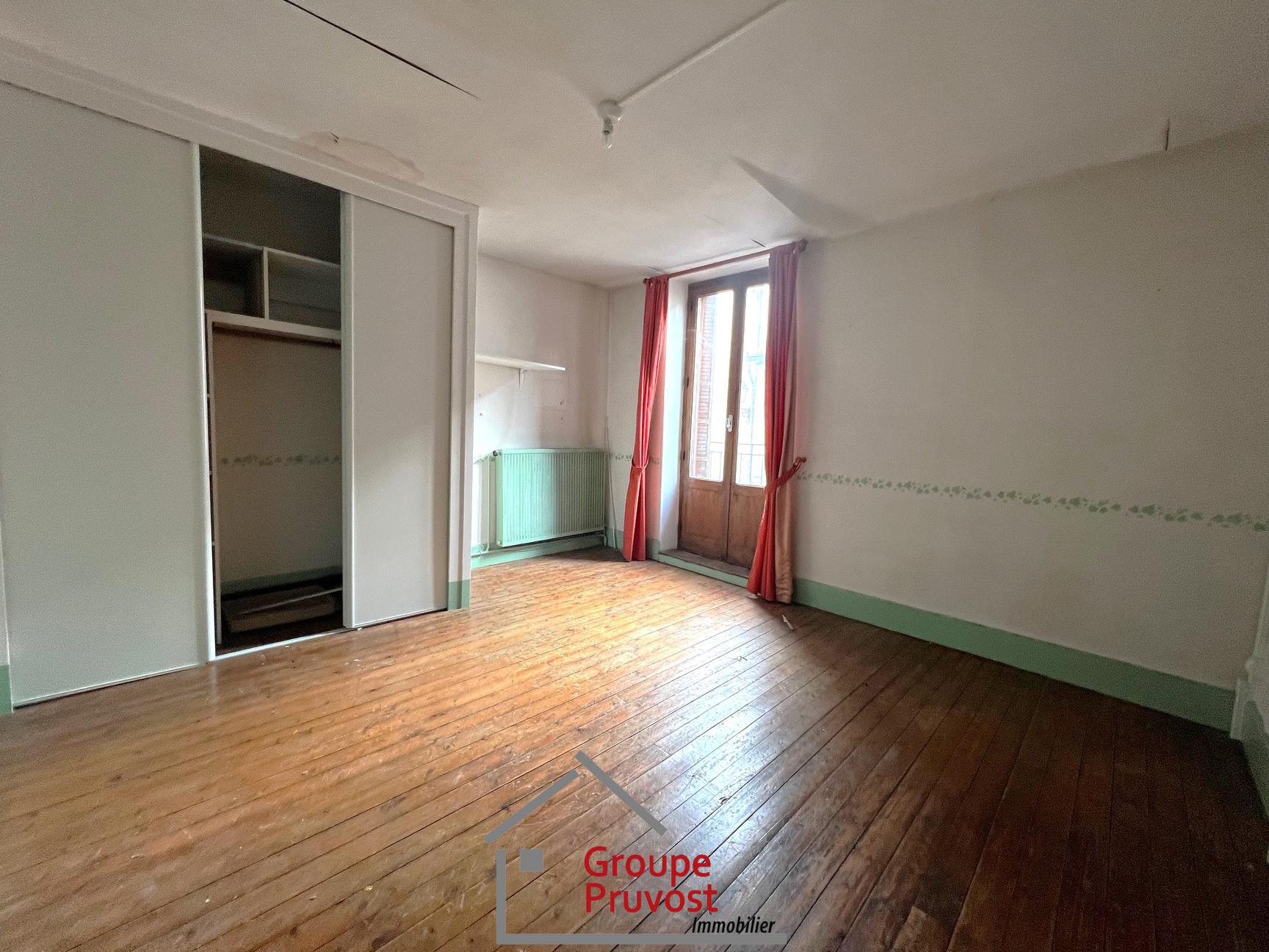 Vente Immeuble 160 m² à Cluny 172 000 €