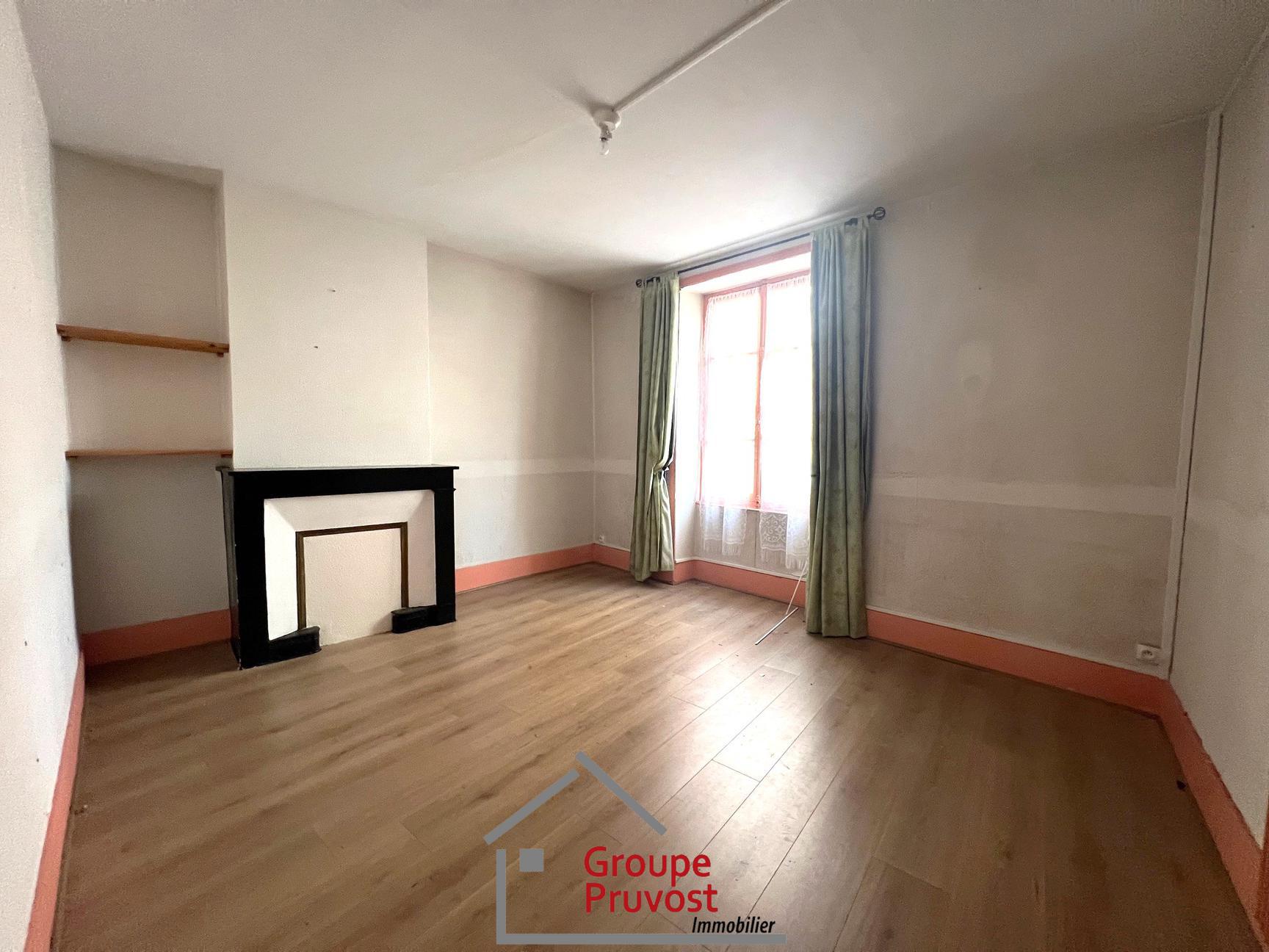 Vente Immeuble 160 m² à Cluny 172 000 €