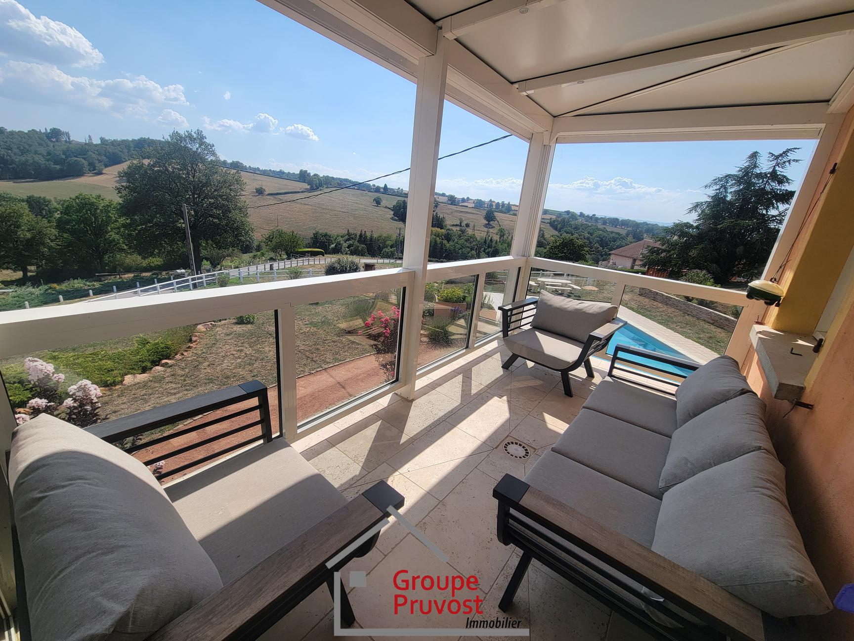 gedeon-photo-6de302ce599bbde903637ffb5225747e Vente Maison 245 m² à Charlieu 465 000 €