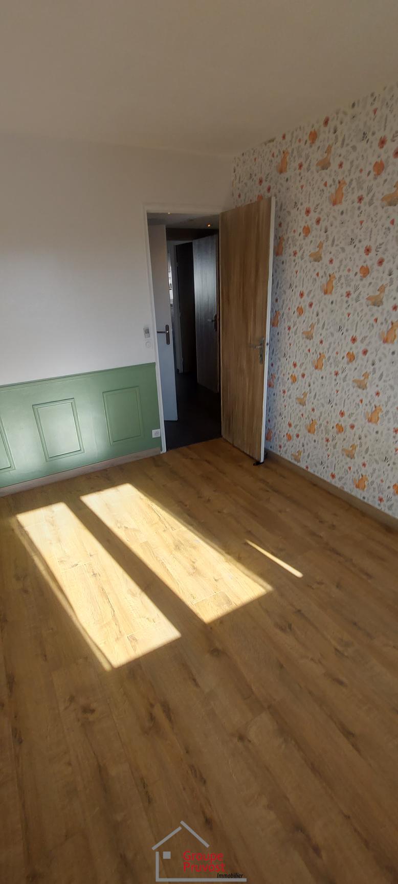 gedeon-photo-71f3367e21754b54a150a53257348535 Vente T4 84 m² à Roanne 141 000 €