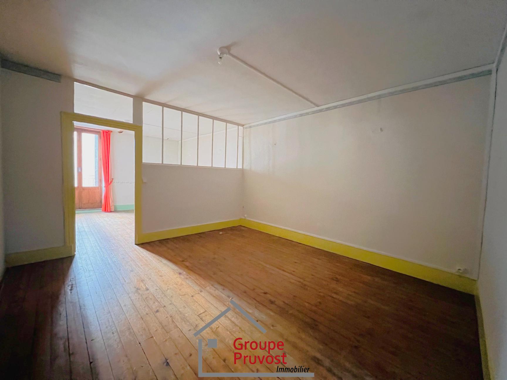 Vente Immeuble 160 m² à Cluny 172 000 €