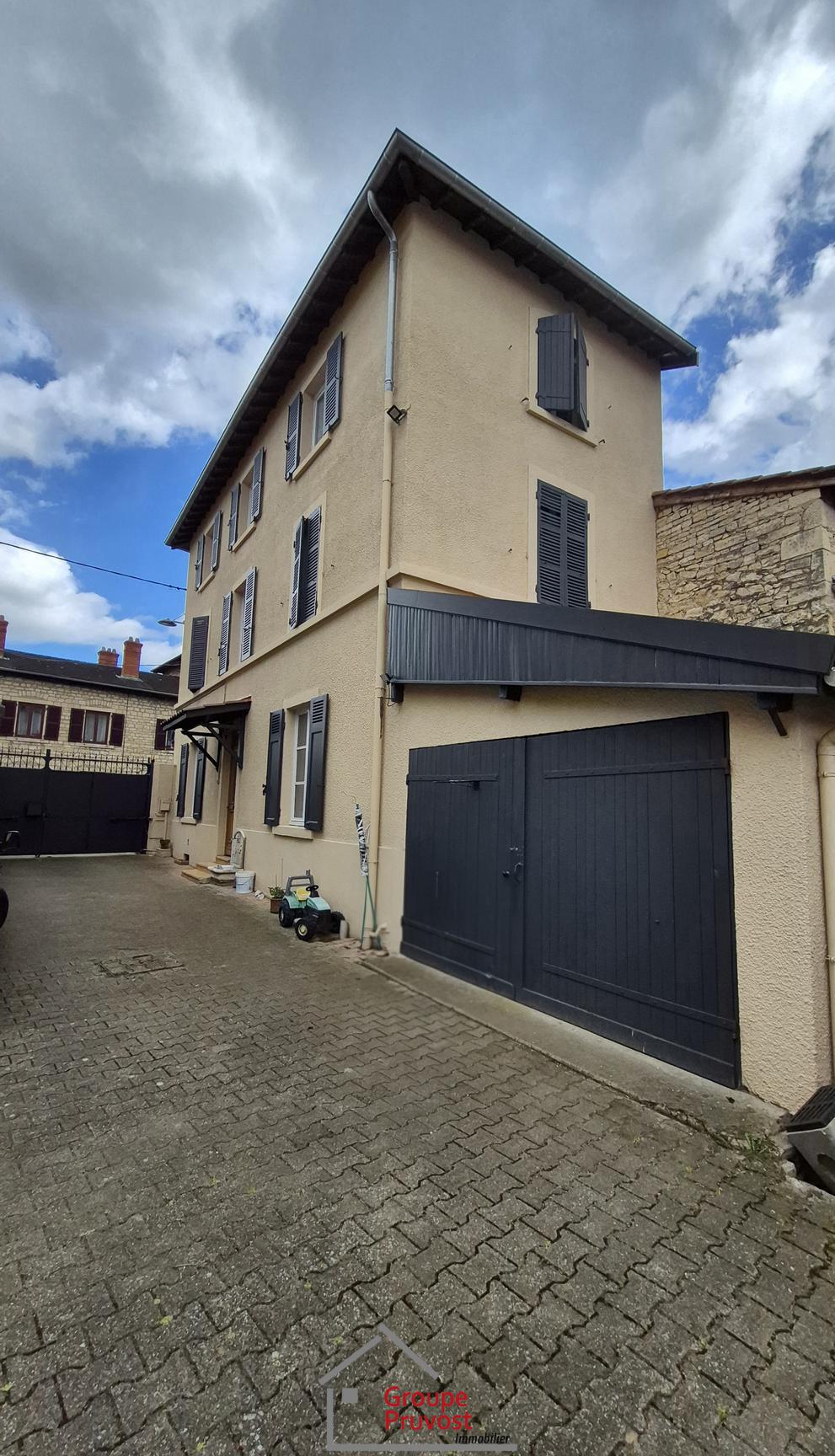 Maison + dependances