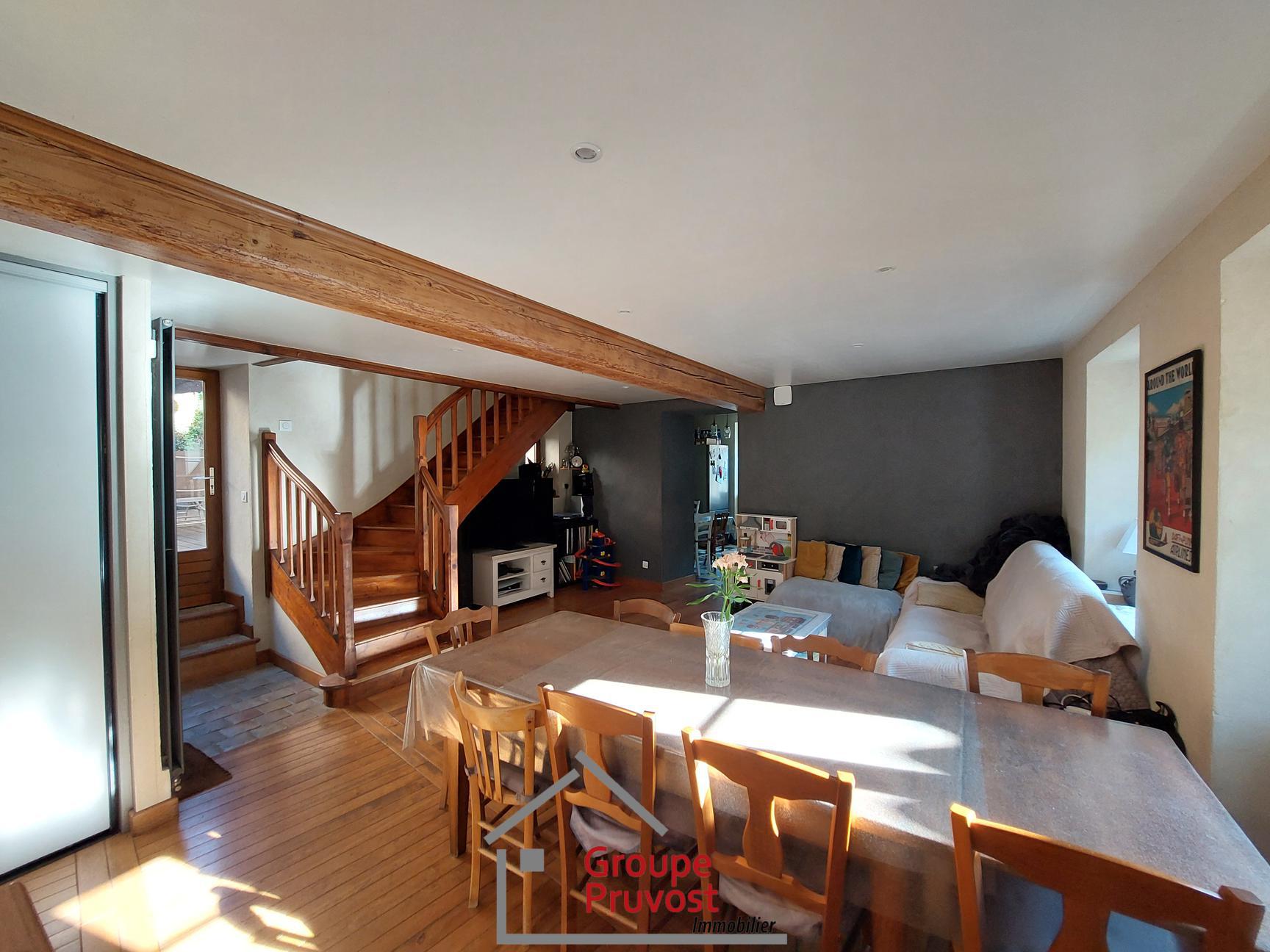 gedeon-photo-90b89e4e097de1b72607f5de311774be Maison de village 4 pièces 110 m²