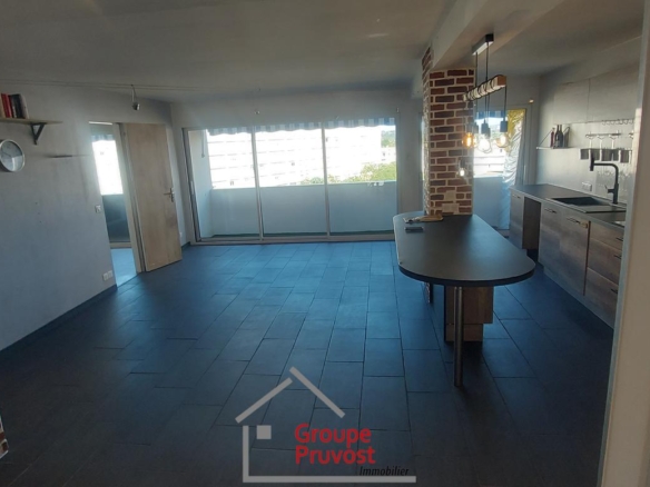 Vente T4 84 m² à Roanne 141 000 €