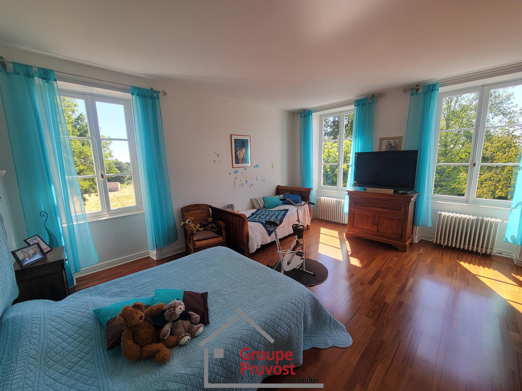gedeon-photo-a1b15f50509b05810d66bcc8e37907ab Vente Propriété 290 m² à Renaison 720 000 €