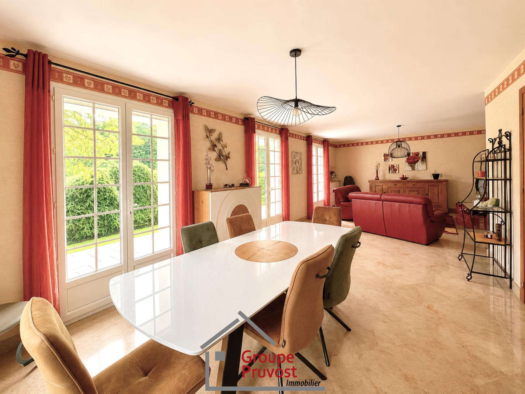 gedeon-photo-a705d4446fef6b992205e613141f3140 Belle propriété 7 chambres