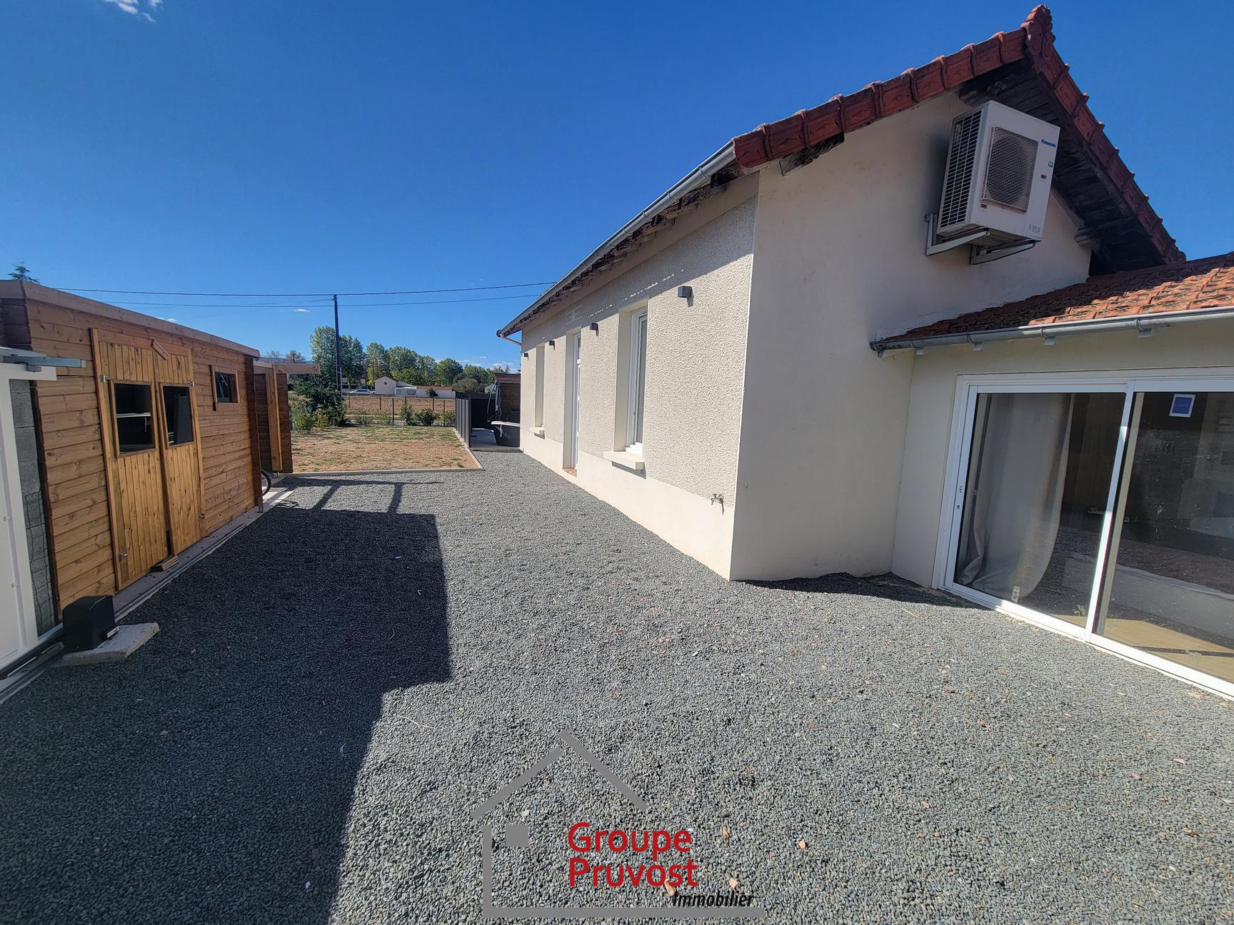 Vente Maison 80 m² à Saint-Léger-sur-Roanne 234 900 €