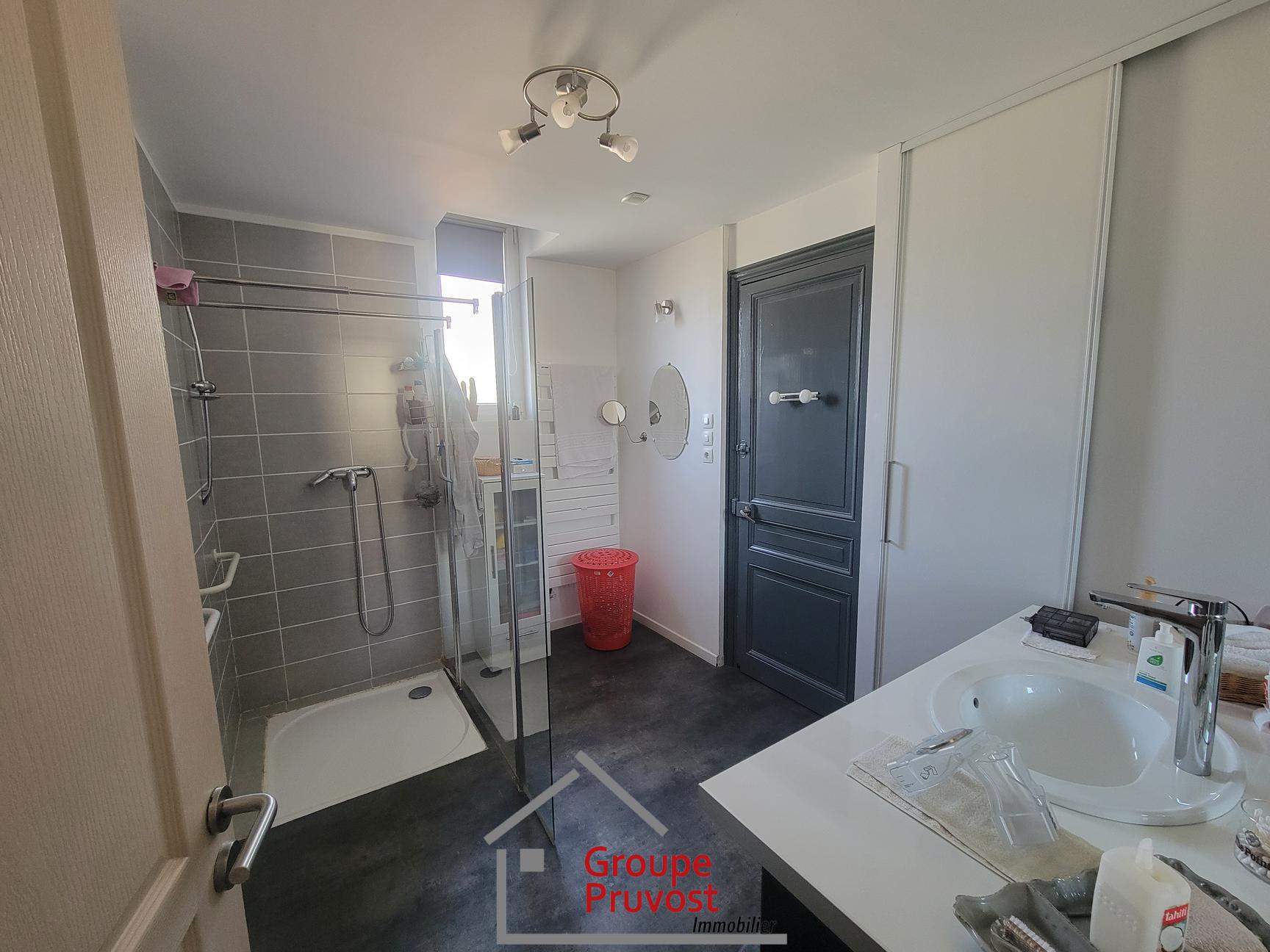 gedeon-photo-f3d78cab599be0f9aed1f2f9d8c1ea4c Vente Immeuble 430 m² à Le Coteau 295 000 €