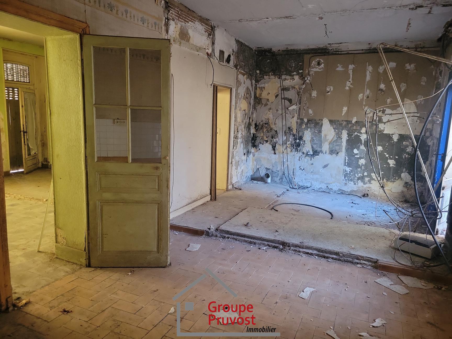 gedeon-photo-1c0d0dbbfeed51367a5a48138b42fd0f Vente Immeuble 320 m² à La Pacaudière 110 000 €