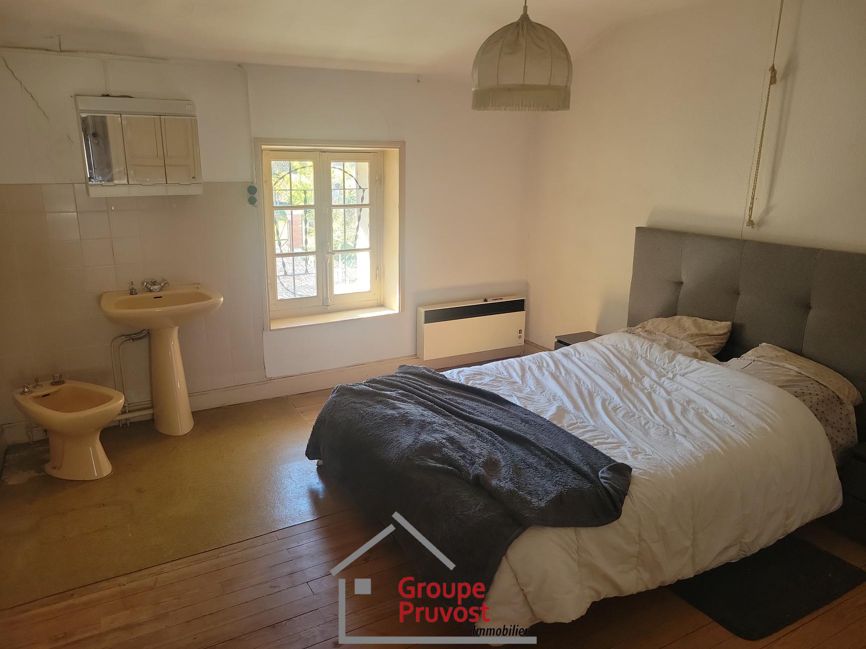 gedeon-photo-27f2d00d588b6faa6236af1315f3fc41 Vente Immeuble 320 m² à La Pacaudière 110 000 €