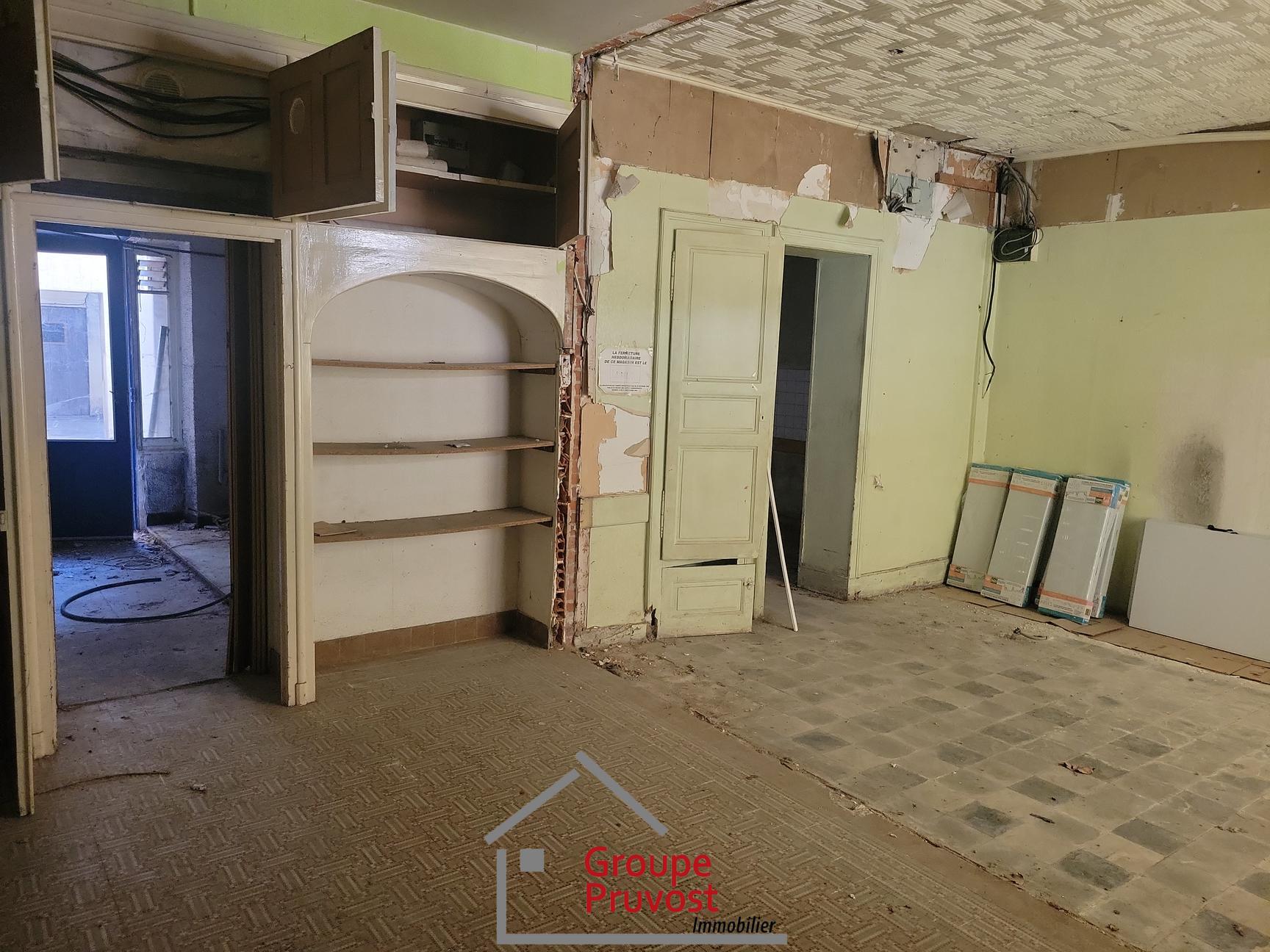 gedeon-photo-a6c7fbf48ad432535fd439c9c4faf61c Vente Immeuble 320 m² à La Pacaudière 110 000 €